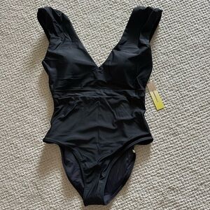 NWT Summersalt Ruched Backflip one piece swimsuit